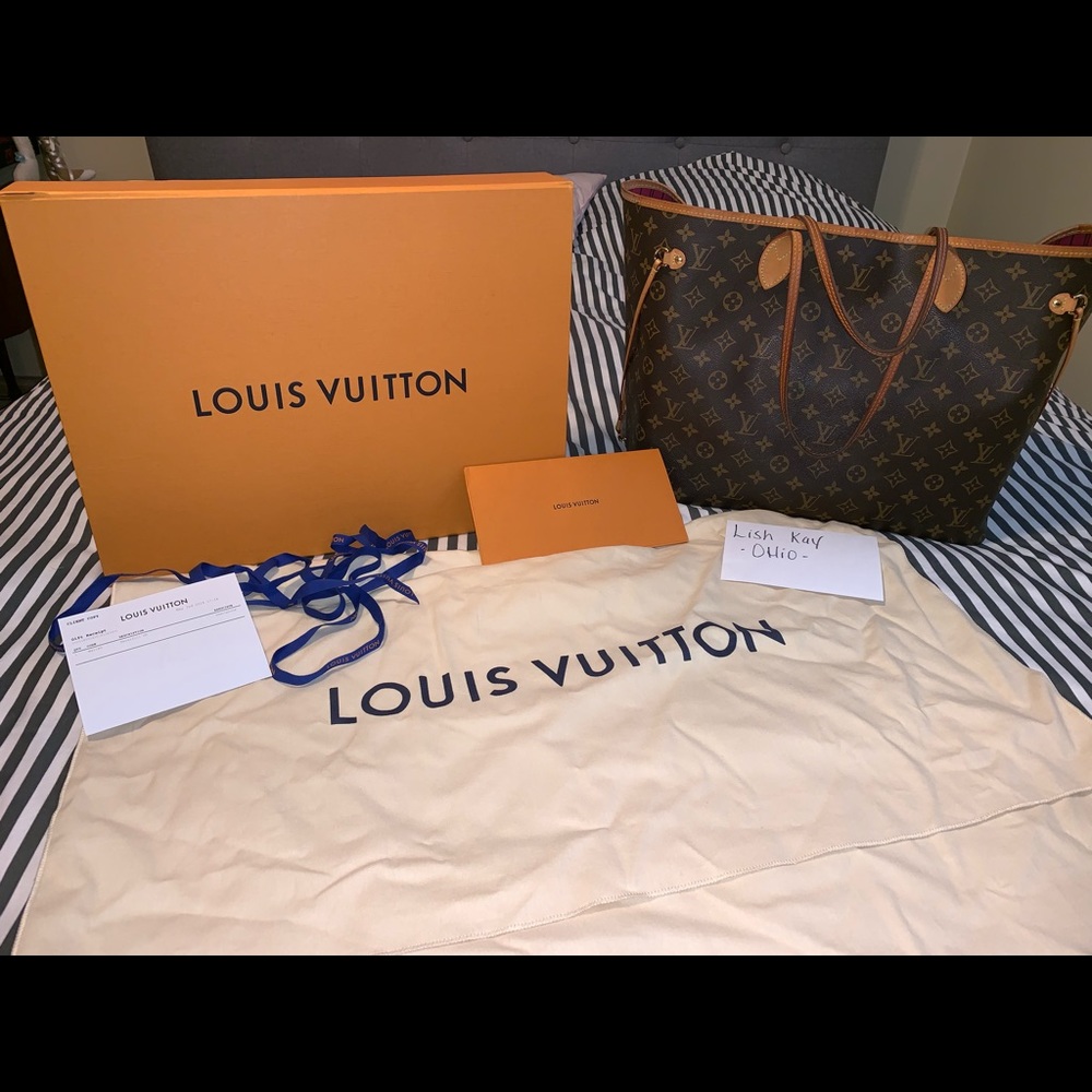 Louis Vuitton neverfull GM pivoine interior